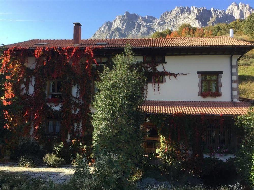 Hotel Rural Picos De Europa Посада-де-Вальдеон Екстер'єр фото